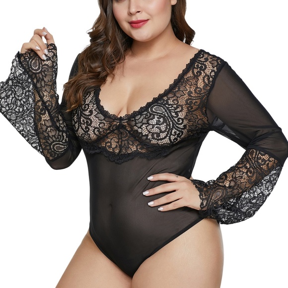 Plus Size Black Lace/Mesh Teddy - Picture 3 of 4